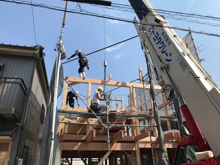 【ブログ更新】大工さんが一番かっこいい日