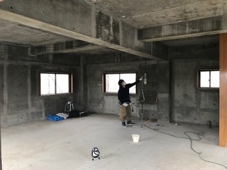 【ブログ更新】ＲＣ造のお住いの改修工事が始まっています。