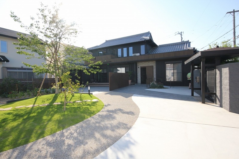 家族大満足！なフルリノベ。暮らしやすさもこだわりも思い出も　豊田市堤町