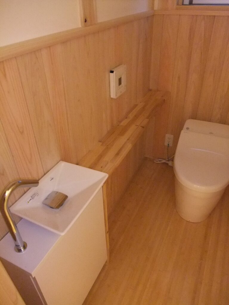 トイレの施工例です。